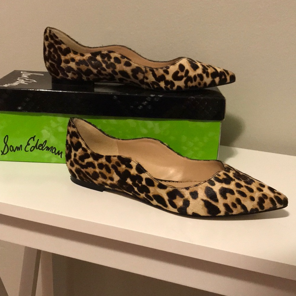 Sam Edelman Scalloped Leopard Flats